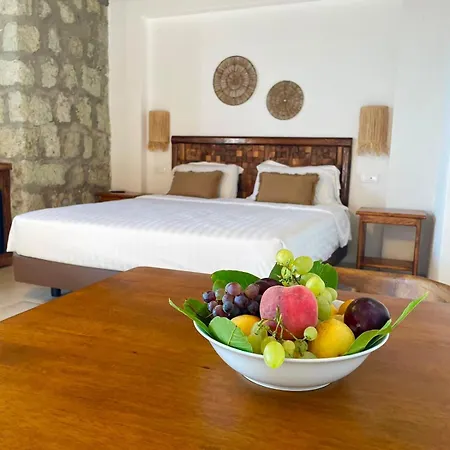 Borgo Corbaro - Exclusive Retreat Resort *