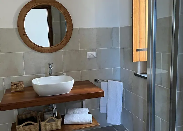 Borgo Corbaro - Exclusive Retreat Resort *